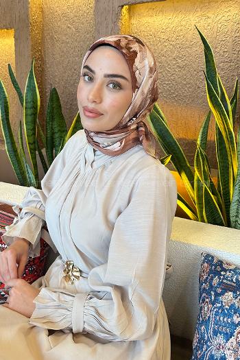 Lamelif Çiçek Desen Bambu Eşarp Badem