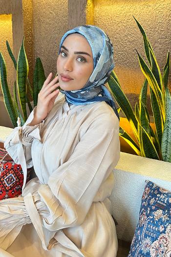 Lamelif Çiçek Desen Bambu Eşarp Gece Mavisi