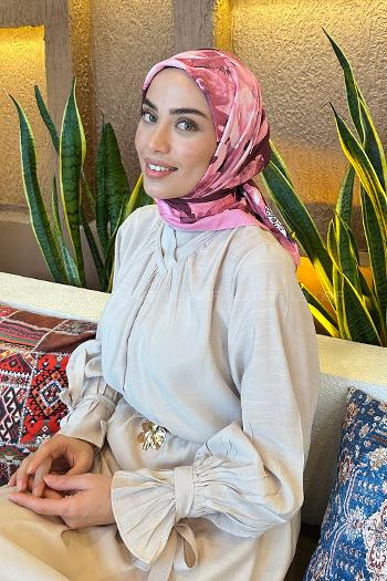 Lamelif Çiçek Desen Bambu Eşarp Şeker Pembe