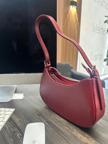 Kadın Kemer Aksesuarlı Baget Omuz Çantası 