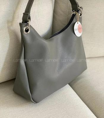 Lamelif Halka Detaylı Yumuşak Deri Ayarlanabilir Omuz Askılı Salaş Kadın Çanta