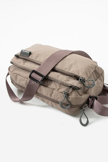 Lamelif San Morris Kadın 3 Gözlü Paraşüt Kumaş Ayarlanabilir Çapraz Askılı Çanta