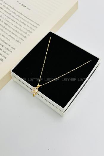 Lamelif Gold Kristal Taşlı Zirkon Şans Yoncası Kolye