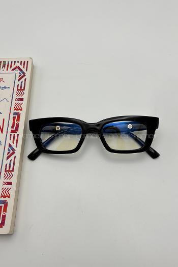 Black Glasses