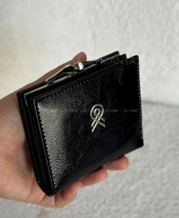 Black-1 Buckle Skin Hand Bag Bag