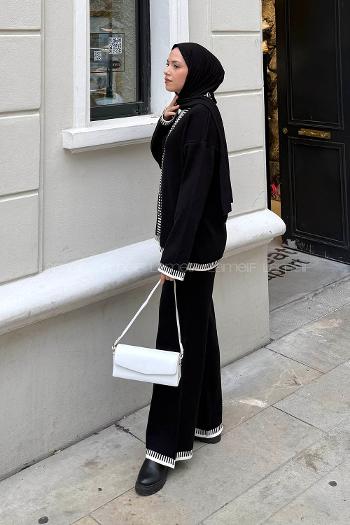 Lamelif Çizgili Triko Takım Siyah