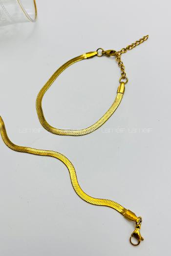 Gold Belted Gold Straight Wristband