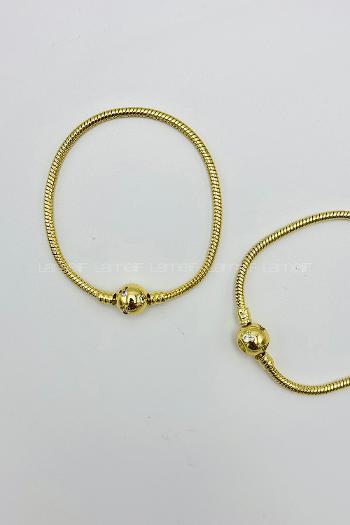 Gold Belted Gold Straight Wristband