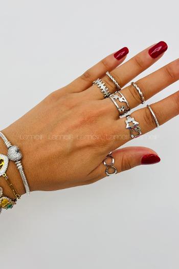 Lamelif Gümüş 7li Kombin Yıldız Yüzük Seti