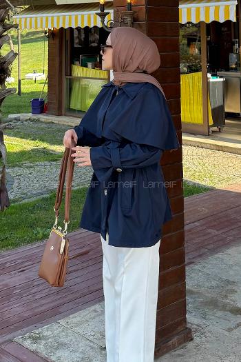 Lamelif Bağlama Detaylı Pelerinli Trençkot Lacivert