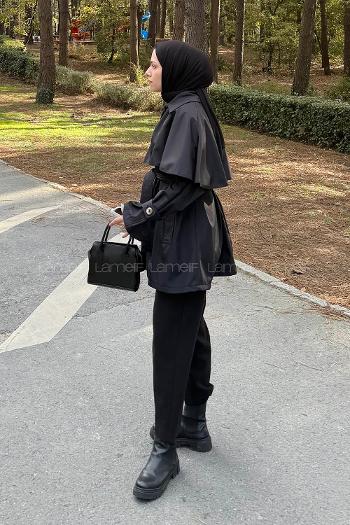 Lamelif Bağlama Detaylı Pelerinli Trençkot Siyah