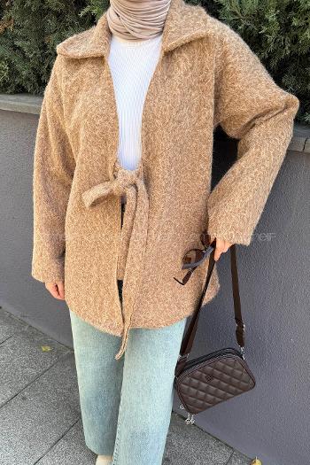 Lamelif Bağlama Detaylı Ceket Camel