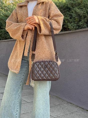 Kapitone Fermuarlı Mıknatıs Kapak Bölmeli Çok Gözlü Günlük Kadın Omuz Çantası