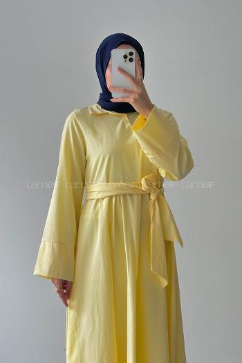 Lamelif Düğme Detaylı Tesettür Elbise Soft Sarı