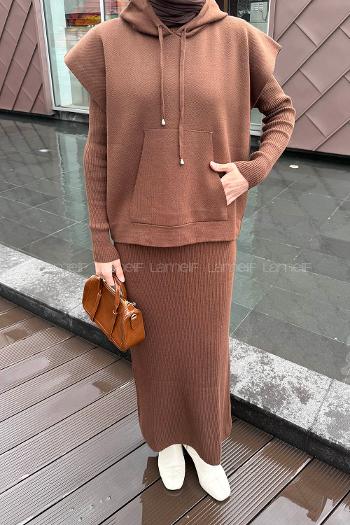 Lamelif Yelek-Jile İkili Triko Takım Kahverengi