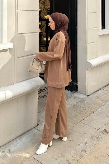 Brown Crew Neck Long Arm Cotton Regular Trousers Comfortable Suit