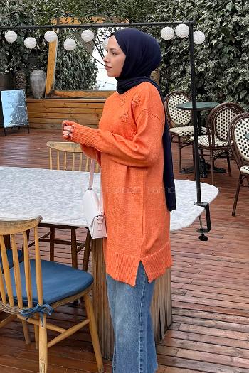 Lamelif Çiçek Detaylı Triko Kazak Turuncu