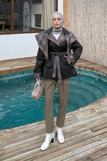 Lamelif Ekose Yaka Bağlama Detaylı Mont Koyu Kahverengi