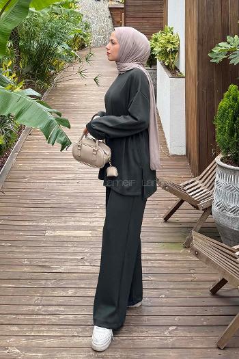 Khaki Crew Neck Long Arm Viscose Fabric Elastan Regular Trousers Comfortable Suit