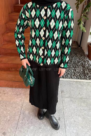 Lamelif Baklava Desen Etekli Triko Takım Yeşil