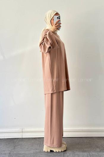 Caramel Crew Neck Long Arm Cotton Regular Trousers Comfortable Suit