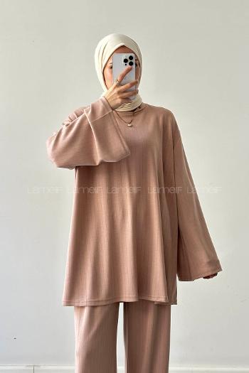 Caramel Crew Neck Long Arm Cotton Regular Trousers Comfortable Suit