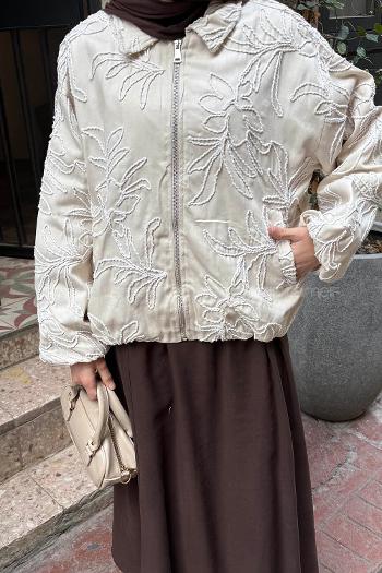 Cream Shirt Collar Long Arm Coat