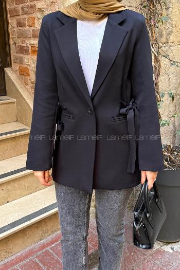 Lamelif Bağlama Detaylı Ceket Siyah