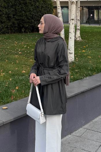 Lamelif Bağlama Detaylı Yağmurluk Haki