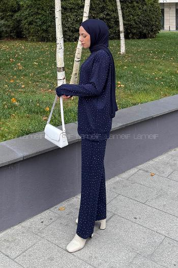 Lamelif Bisiklet Yaka Taş Detaylı Takım Lacivert