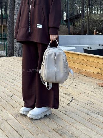 Lamelif Gümüş Fermuarlı Suni Deri Sırt Çantası