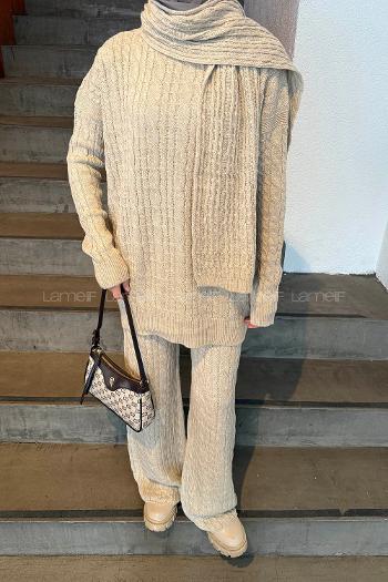Beige Turtle Neck Long Arm Knitwear Regular Trousers Comfortable Suit