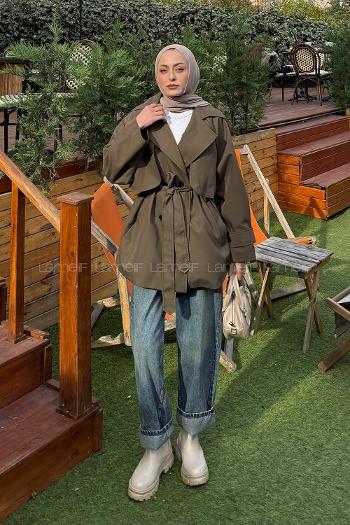 Lamelif Bağlama Detaylı Trençkot Haki