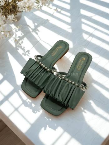 Lamelif Büzgülü İnci Detaylı Sandalet Mint Yeşili