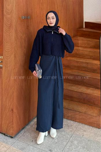 Navy Blue Zippered Neck Long Arm Jumper