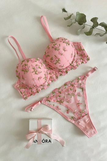 Lamelif Büstiyer Dantelli Nakışlı Destekli Takım