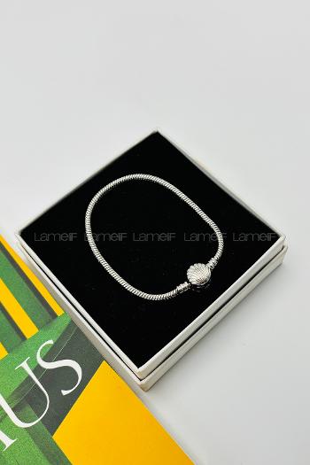 Silver-3 Belted Gold Straight Wristband