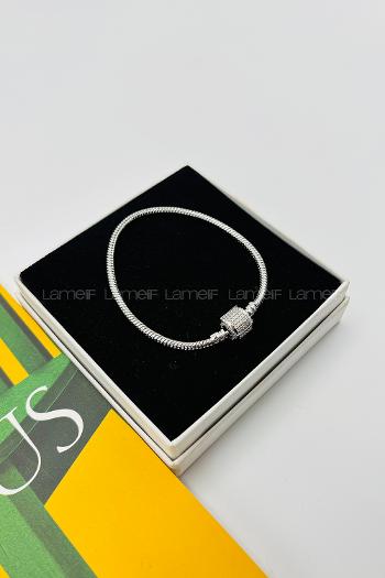 Silver2 Belted Gold Straight Wristband