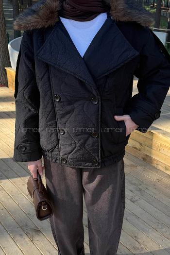 Lamelif Kürk Yaka Düğmeli Mont Siyah