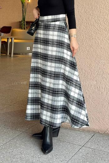 Lamelif Kaşe Ekose Detay Etek Siyah-Beyaz