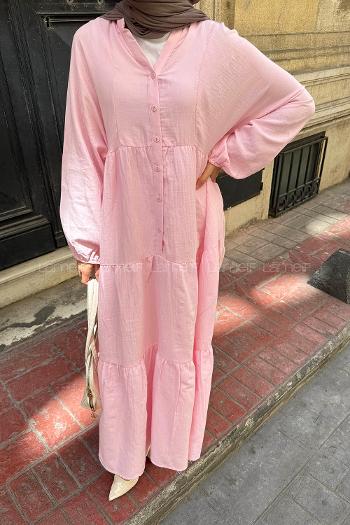 Lamelif Ön Yarım Düğme Detaylı Müslin Kumaş Tesettür Elbise Pembe