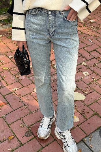 Lamelif Kesik Paça Fit Jean Açık Mavi
