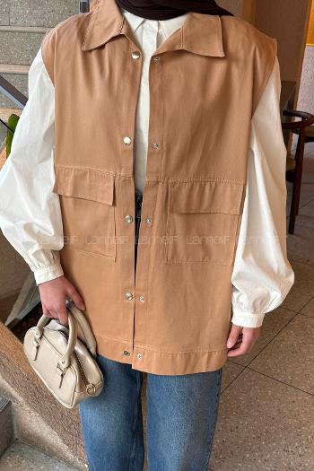 Lamelif Önü Çıtçıt Düğmeli Yelek Camel