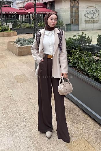 Lamelif Fular Detaylı Blazer Ceket Taş Rengi