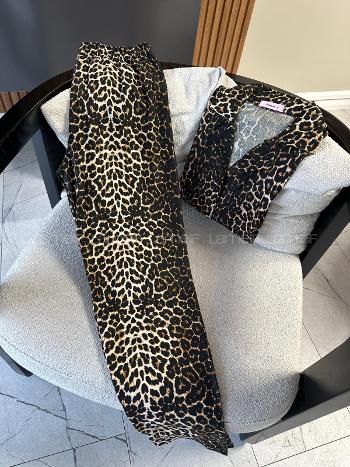 Lamelif Leopar Desen Süet Kumaş Pijama Seti