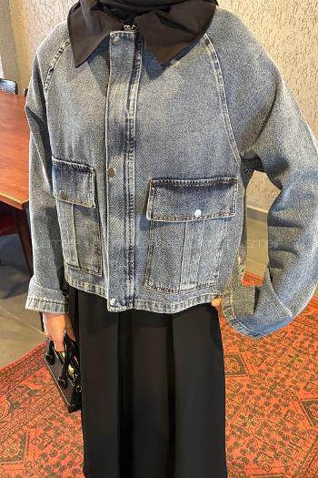 Lamelif Çıtçıtlı Siyah Gömlek Yaka Detaylı Denim Ceket Kot Mavisi