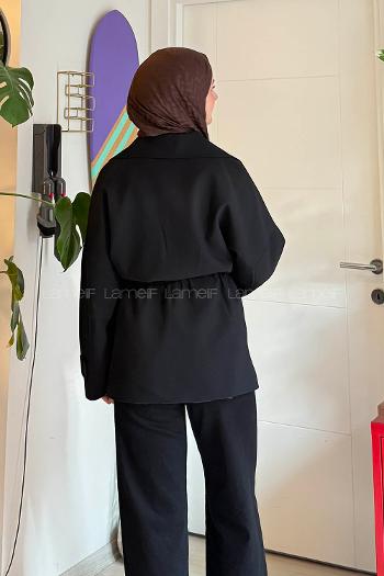 Lamelif Dökümlü Kemerli Trençkot Siyah