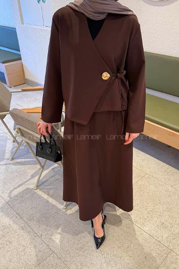 Lamelif Yan Bağlama Detaylı Etekli Takım Acı Kahve