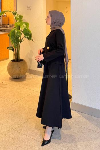 Lamelif Yan Bağlama Detaylı Etekli Takım Siyah