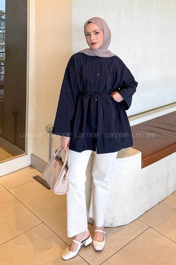 Lamelif Önü Pensli Tesettür Gömlek Lacivert